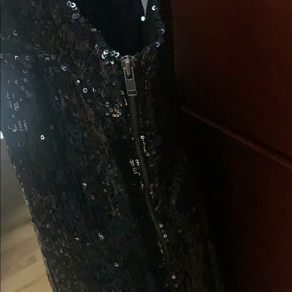 Silence & noise black sequence dress size 0 - Picture 5 of 6